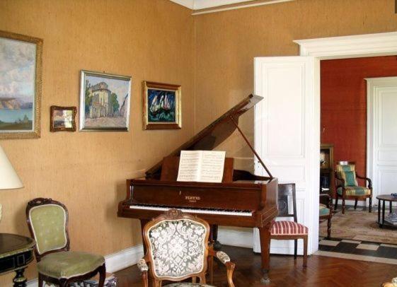 Chateau Belles Graves Panzió Pomérols Kültér fotó